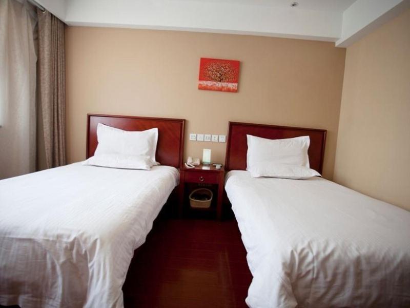 Greentree Inn Shandong Rizhao East Haiqu Road Business Hotel Exterior photo
